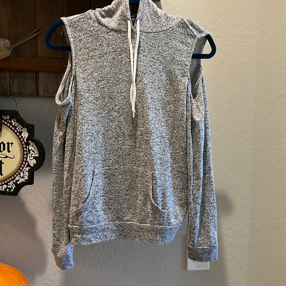 Super soft & stretchy peekaboo shoulders hoodie